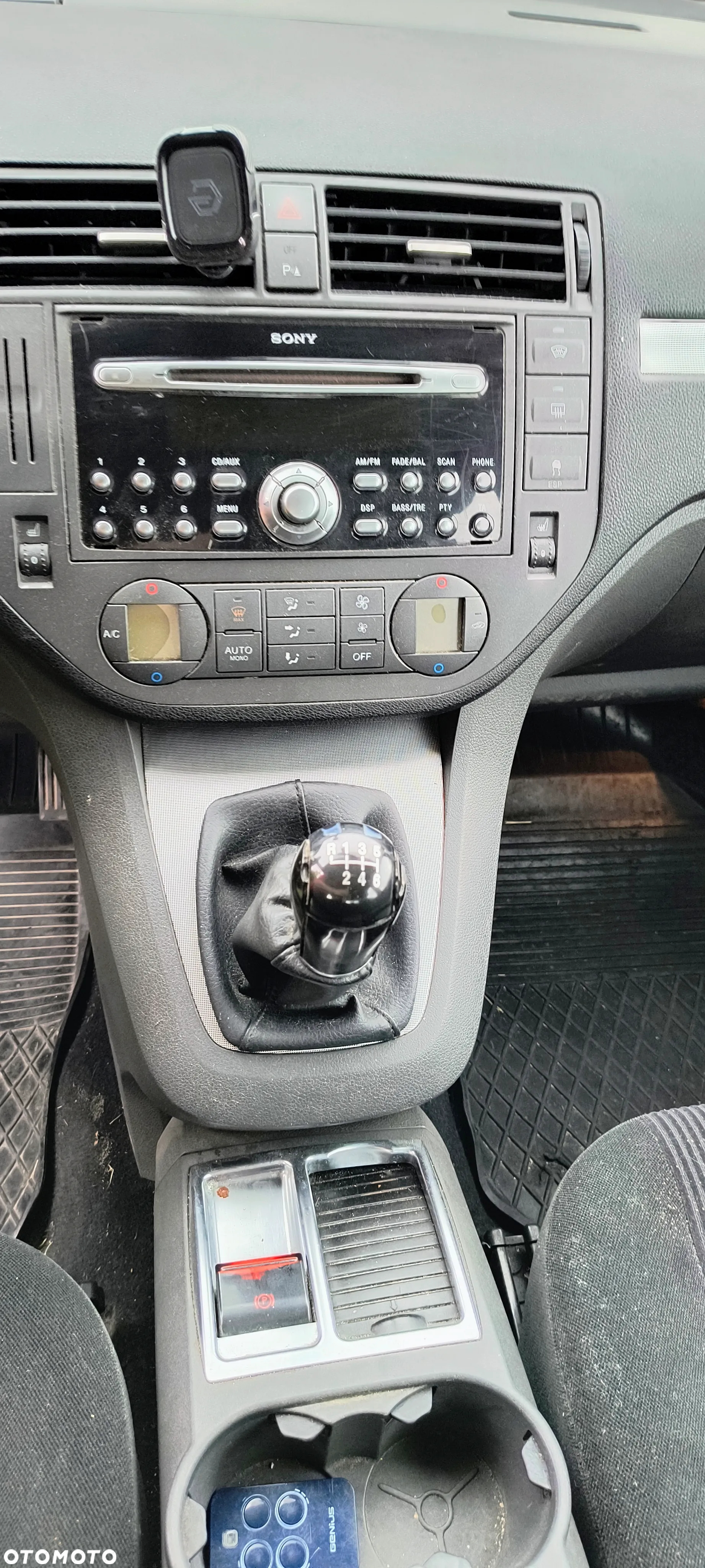 Ford Focus C-Max 2.0 TDCi Ghia - 7