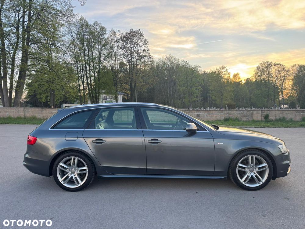 Audi A4 Avant - 2