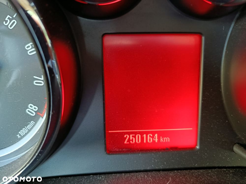 Opel Zafira - 13
