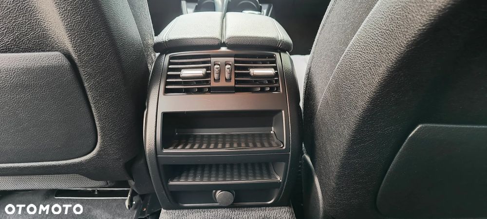 BMW Seria 5 - 25