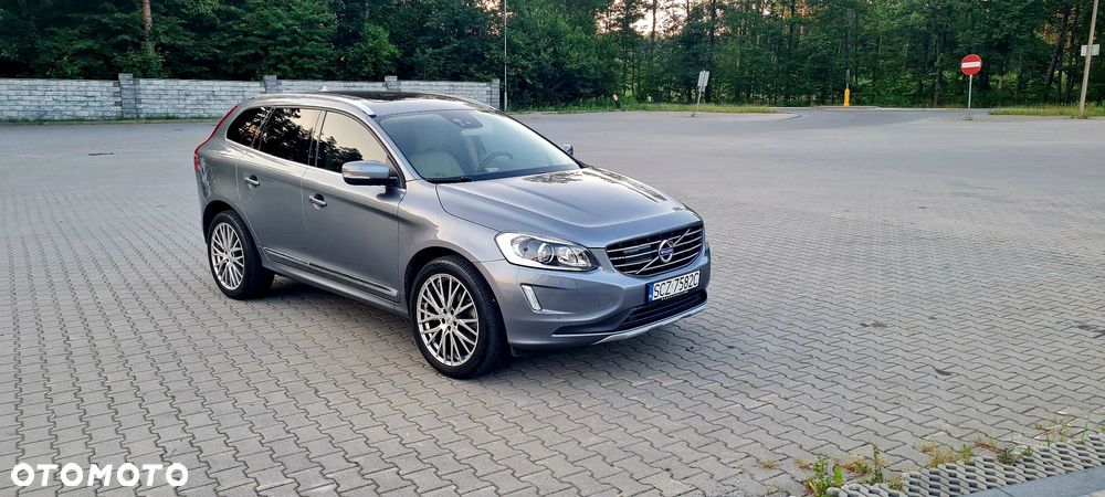Volvo XC 60 T5 Drive-E Ocean Race - 8