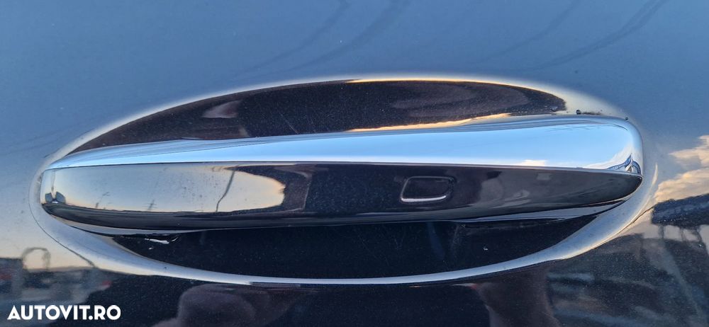 Mercedes-Benz C 250 T 7G-TRONIC Exclusive - 11