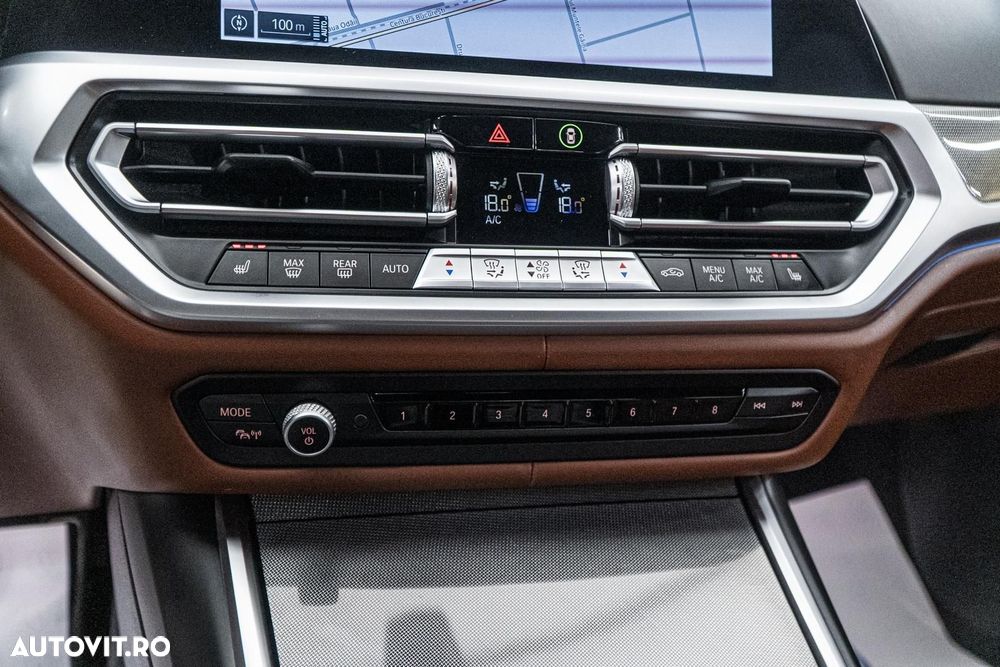 BMW Seria 3 330e Aut. M Sport - 12