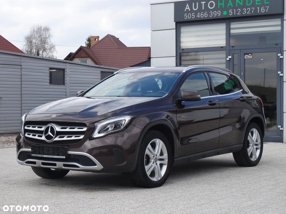 Mercedes-Benz GLA 200 d 4Matic 7G-DCT UrbanStyle Edition - 6