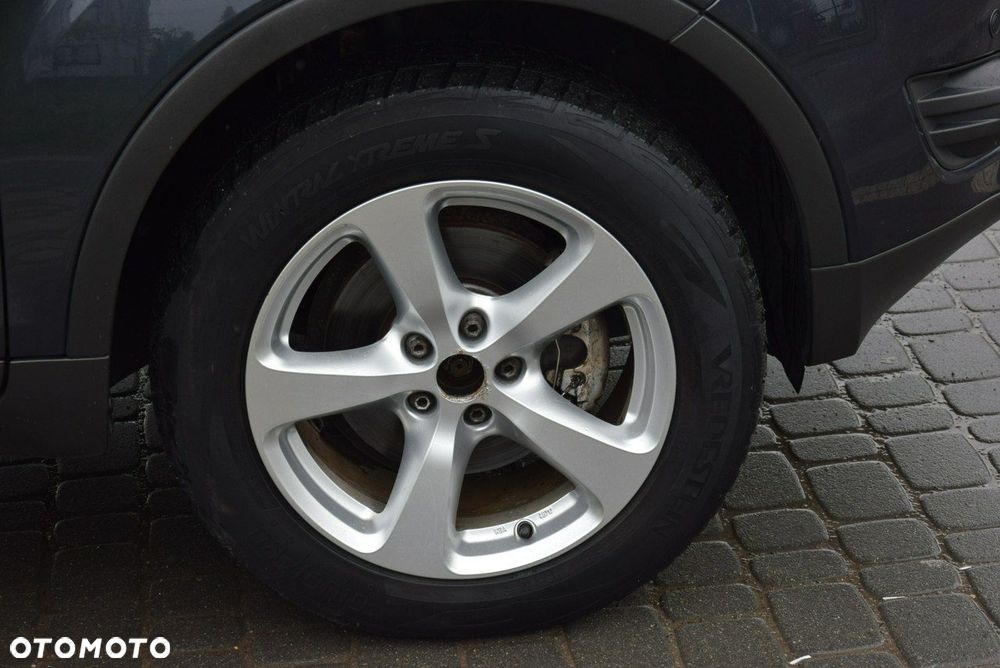 Ford Kuga - 10