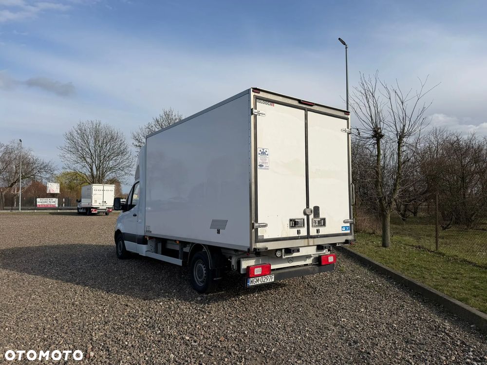 Mercedes-Benz SPRINTER - 6