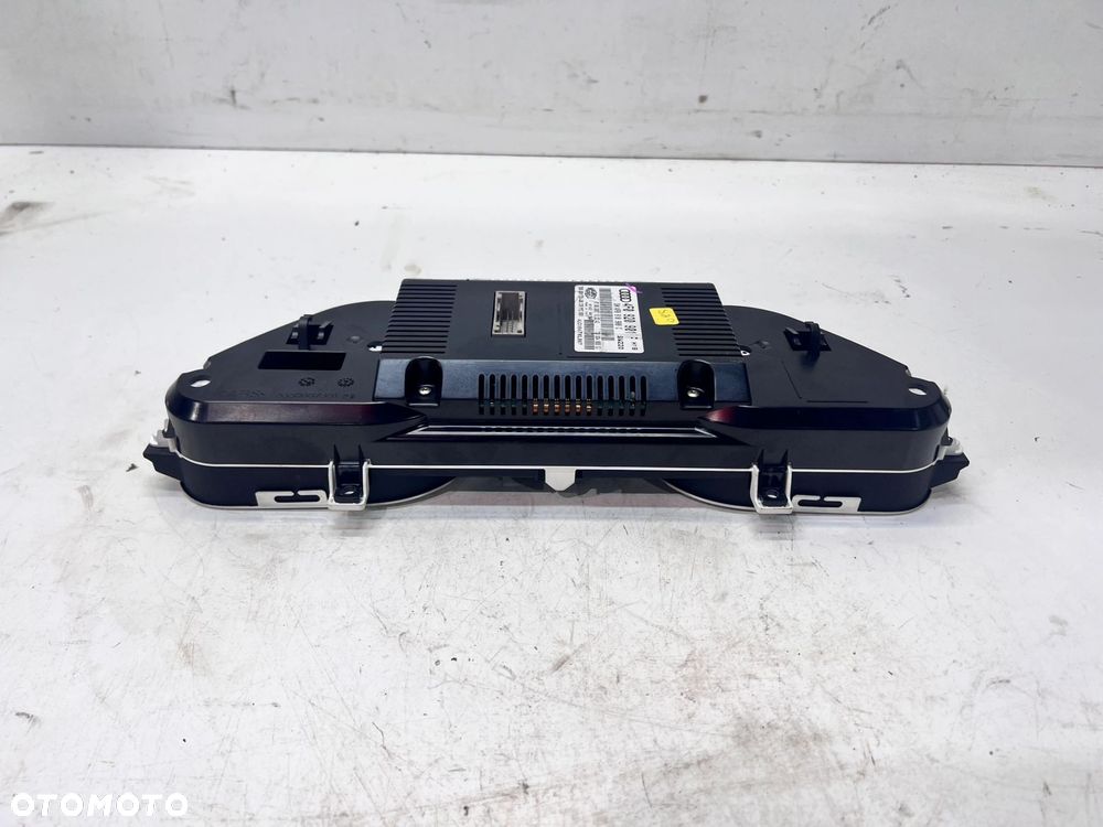 LICZNIK ZEGARY AUDI A6 C6 2.4 4F0920901F - 6