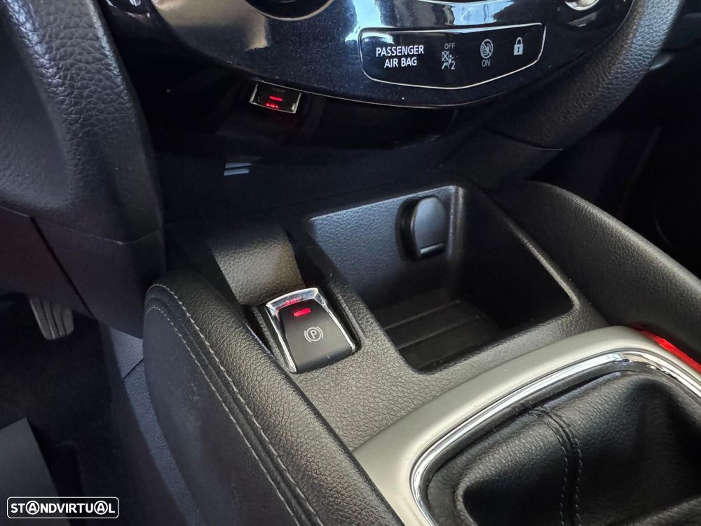 Nissan Qashqai 1.5 dCi Acenta - 18