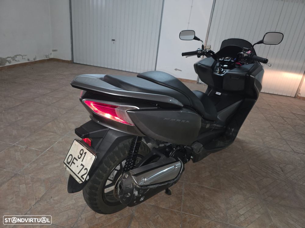 Honda Forza - 3