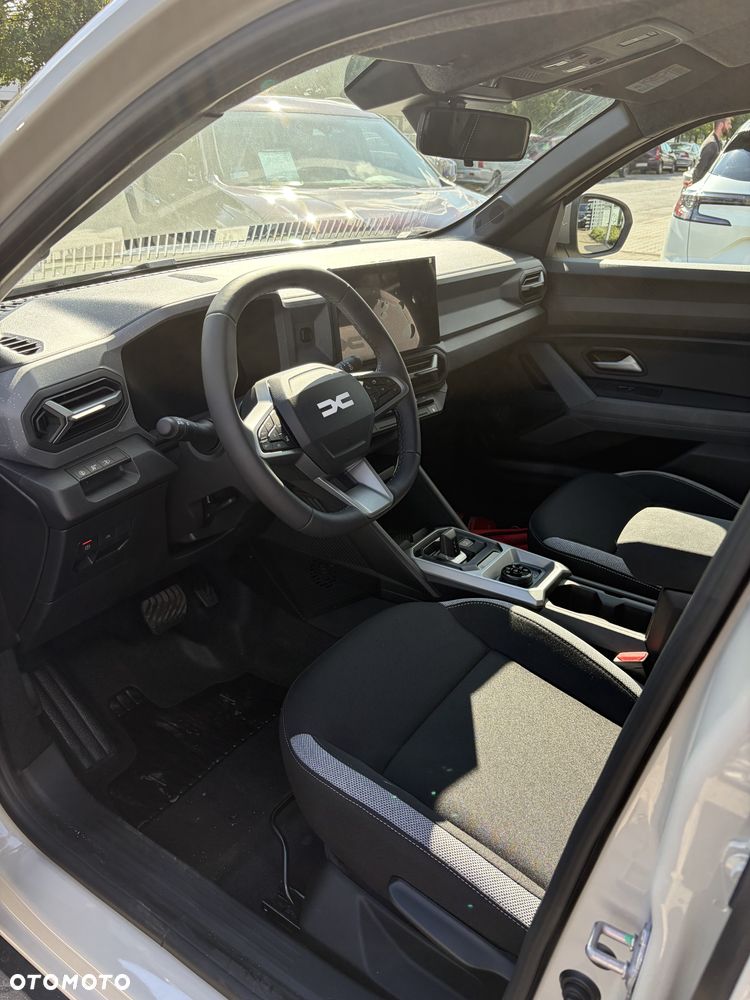 Dacia Duster 1.2 TCe Hybrid-G 150 Journey 4x4 - 15