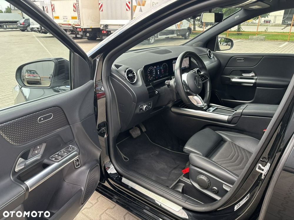 Mercedes-Benz Klasa B 220 d 8G-DCT - 11