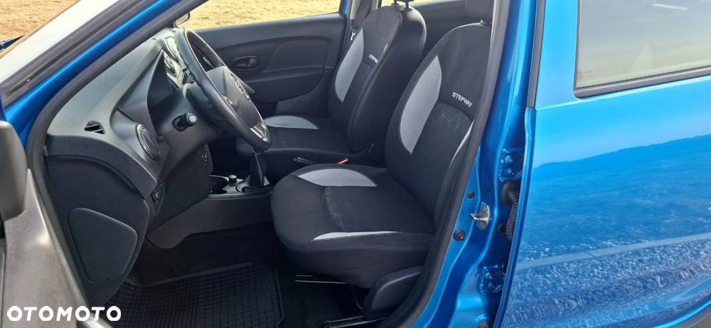 Dacia Sandero Stepway - 12