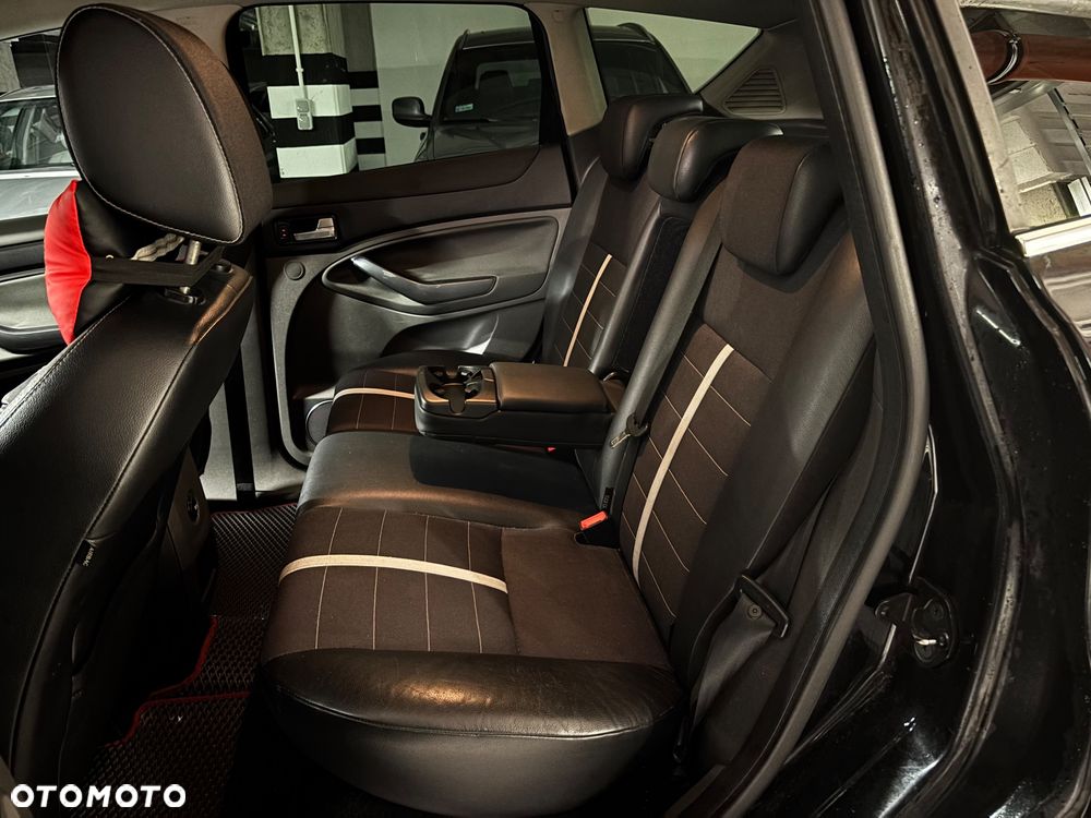 Ford Kuga 2.0 TDCi Titanium - 3