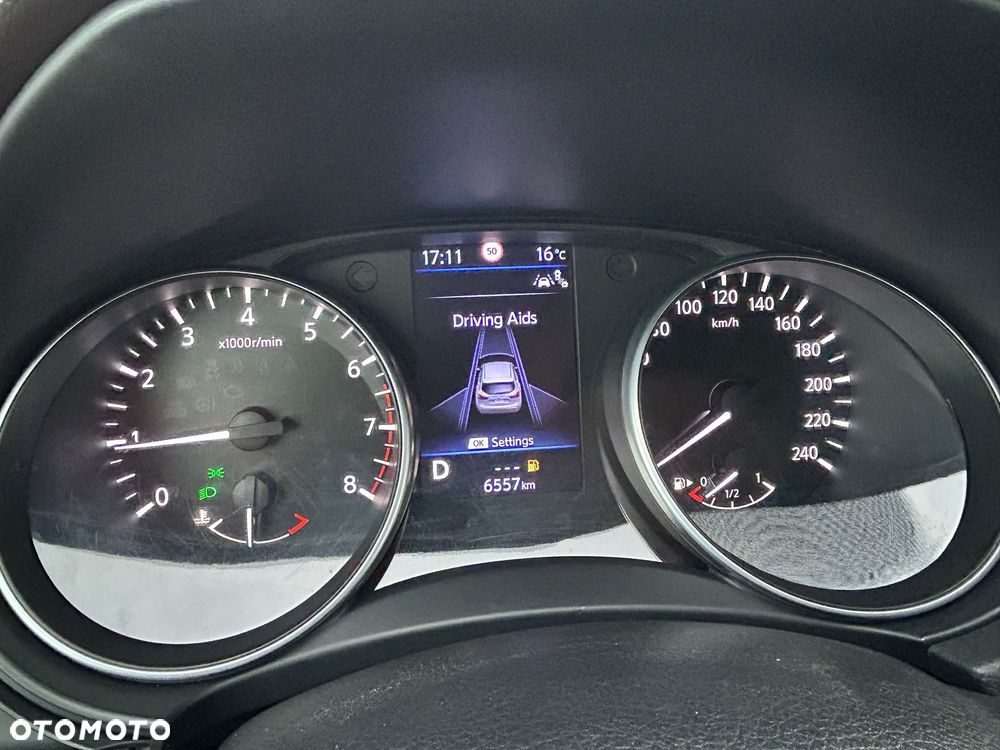 Nissan Qashqai 1.3 DIG-T TEKNA+ - 12