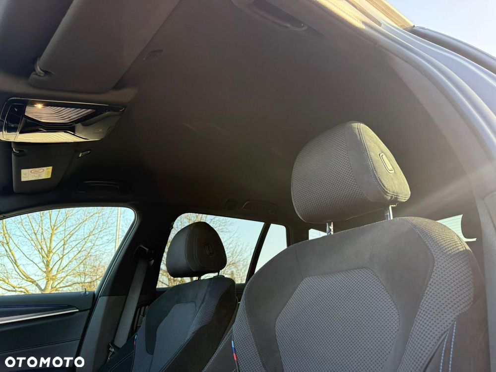 BMW Seria 5 520d M Sport Edition - 14