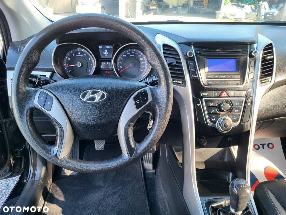 Hyundai i30 - 16