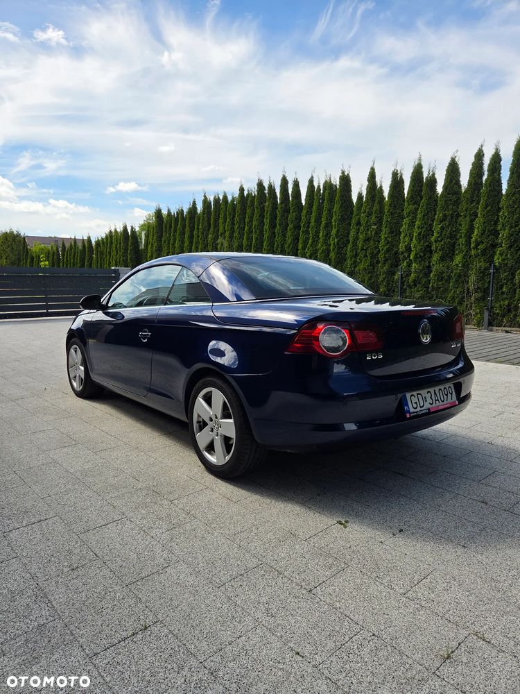 Volkswagen Eos - 4