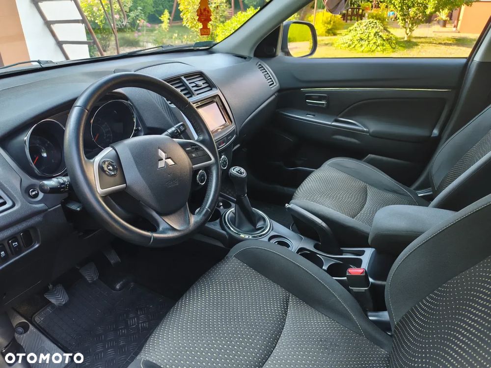 Mitsubishi ASX 1.6 Invite EU6 - 9