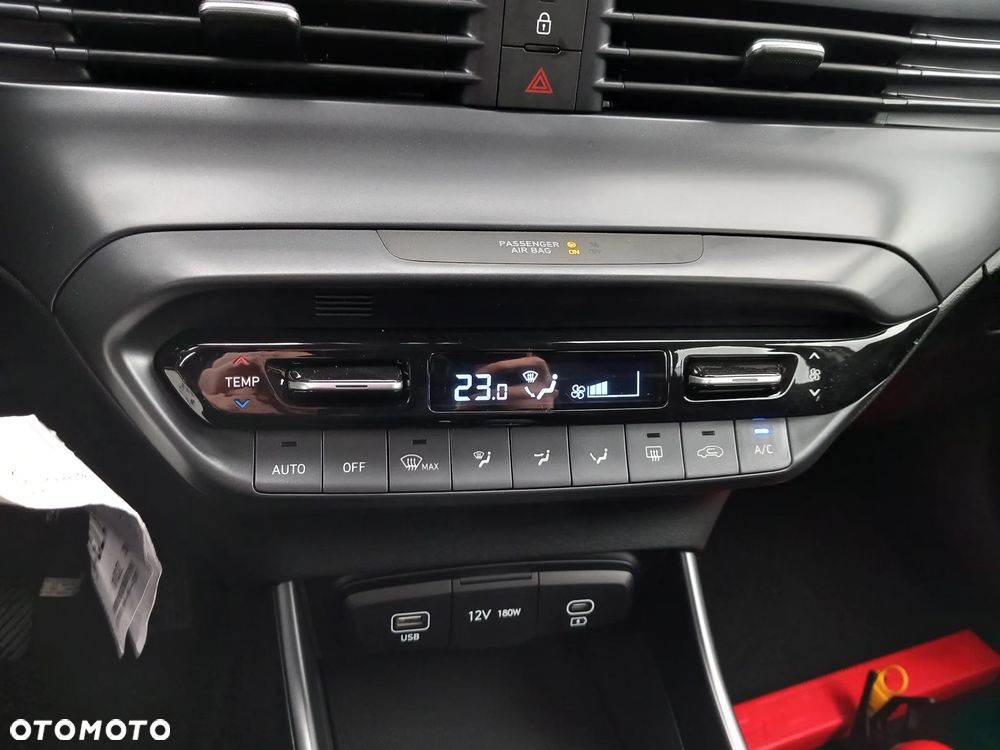 Hyundai i20 1.2 Modern - 17