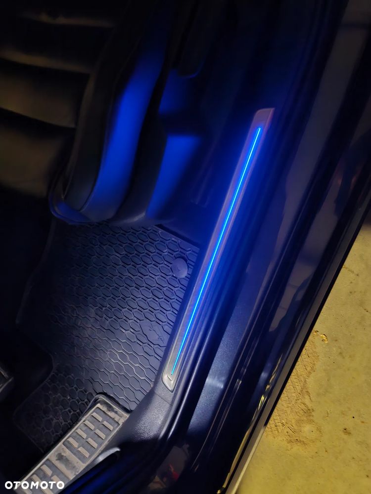 Volkswagen Golf - 14