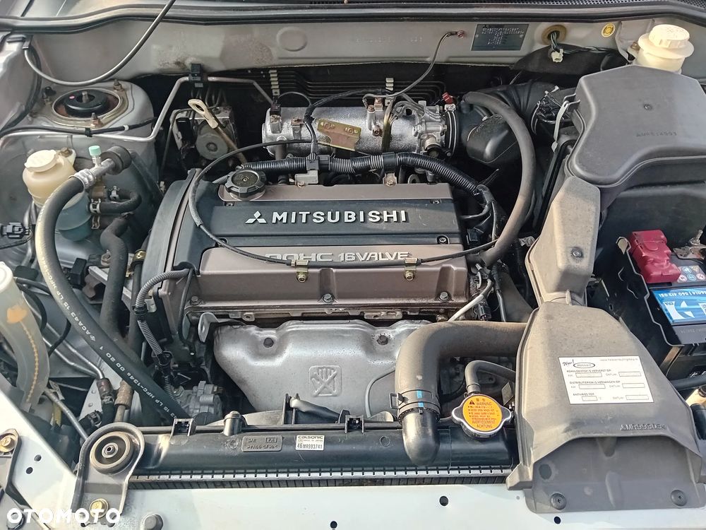 Mitsubishi Outlander - 13