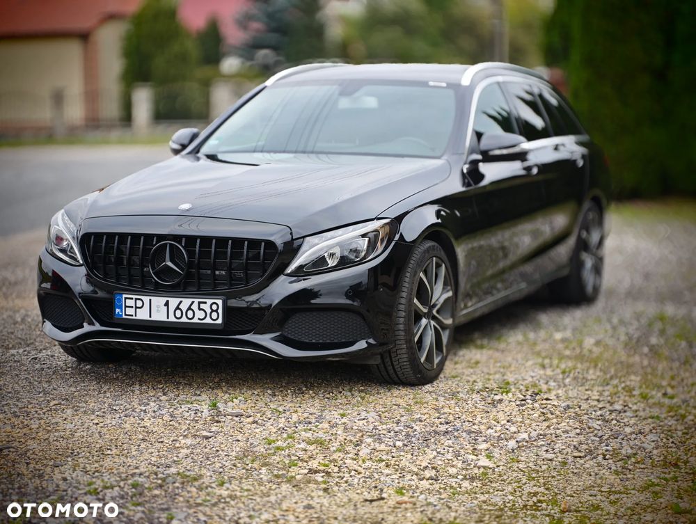 Mercedes-Benz Klasa C 200 7G-TRONIC Avantgarde - 32