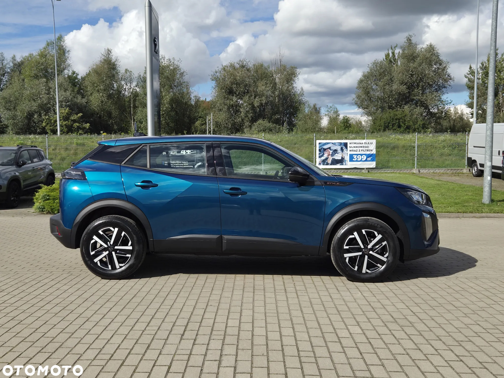 Peugeot 2008 PureTech 100 Style S&S BVM6 - 4