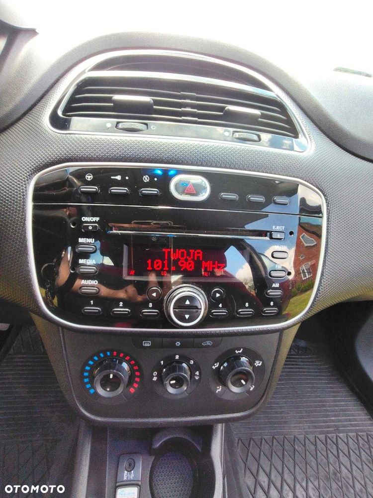 Fiat Punto 2012 - 11