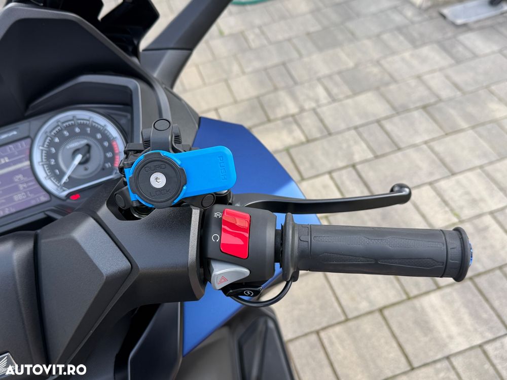 Honda Forza 350 - 8