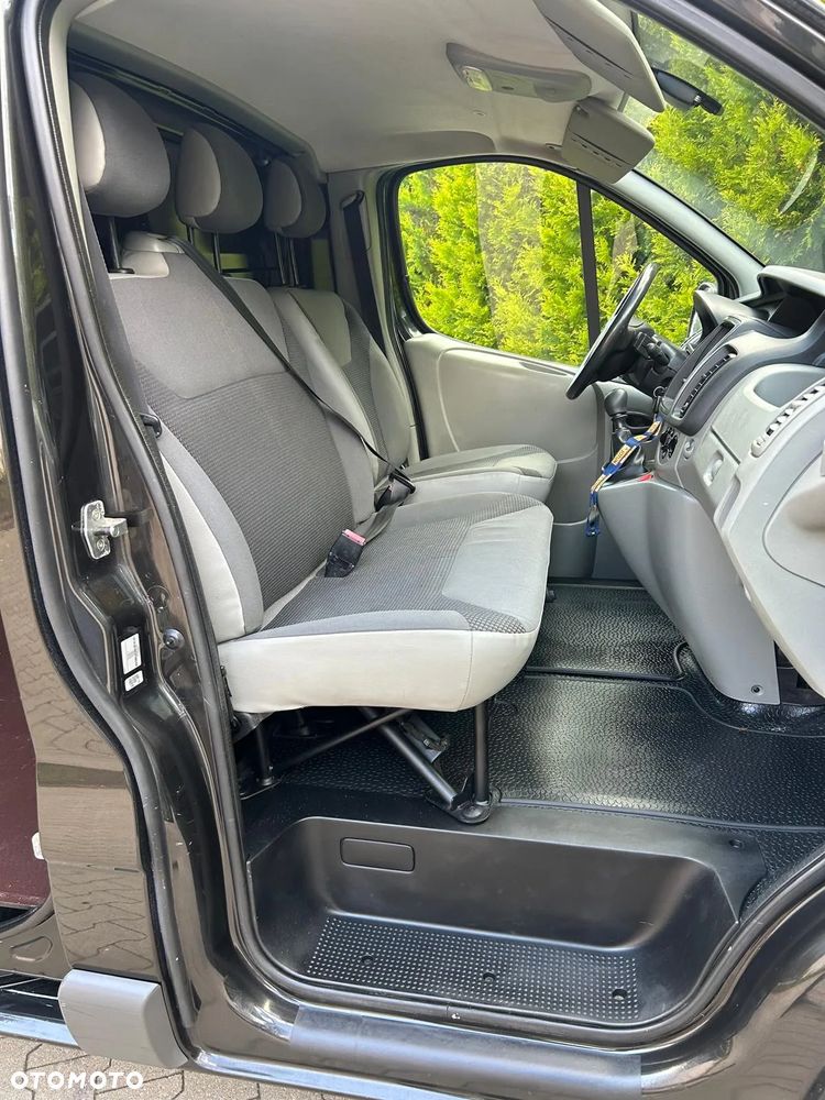 Opel Vivaro 2.0 CDTI L2H1 Life Cosmo - 19