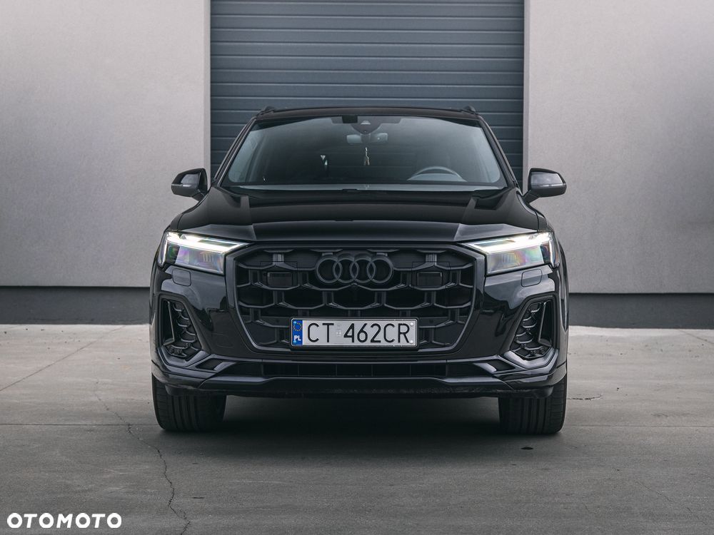 Audi Q7 2024 photo 2