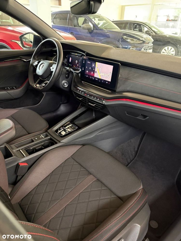 Skoda Octavia 2.0 TSI RS DSG - 36