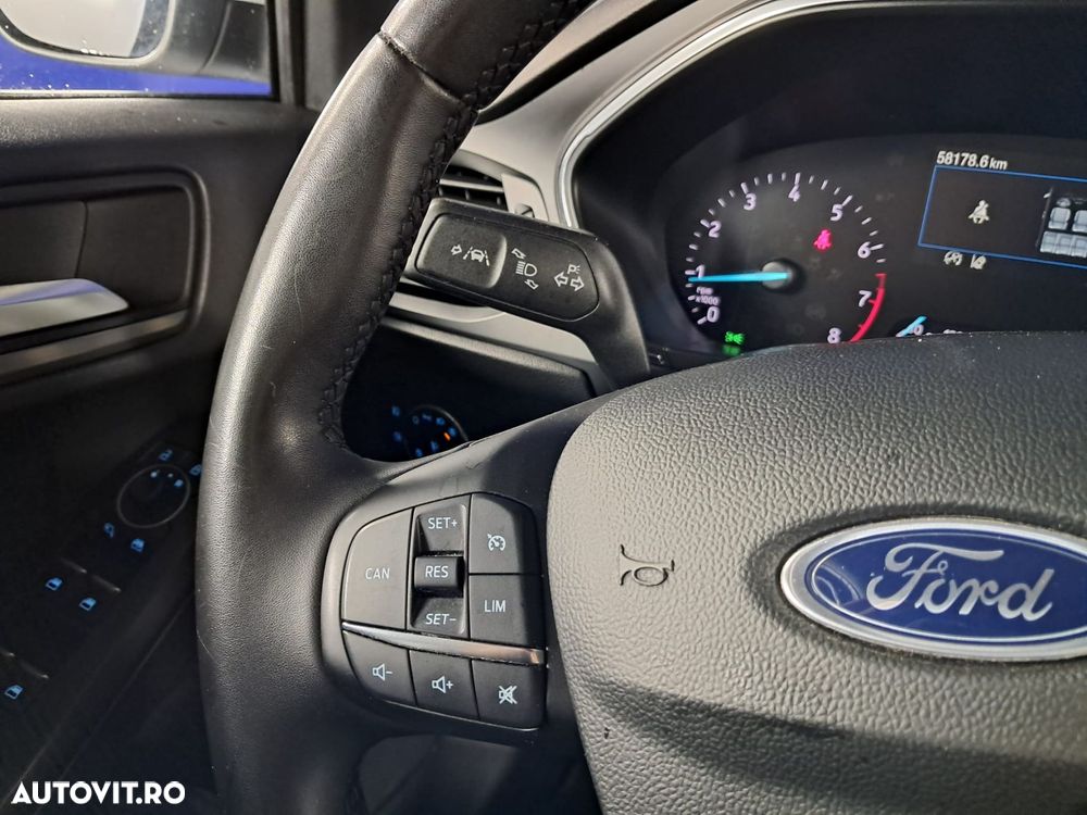 FORD Focus 2022 — imagine 15