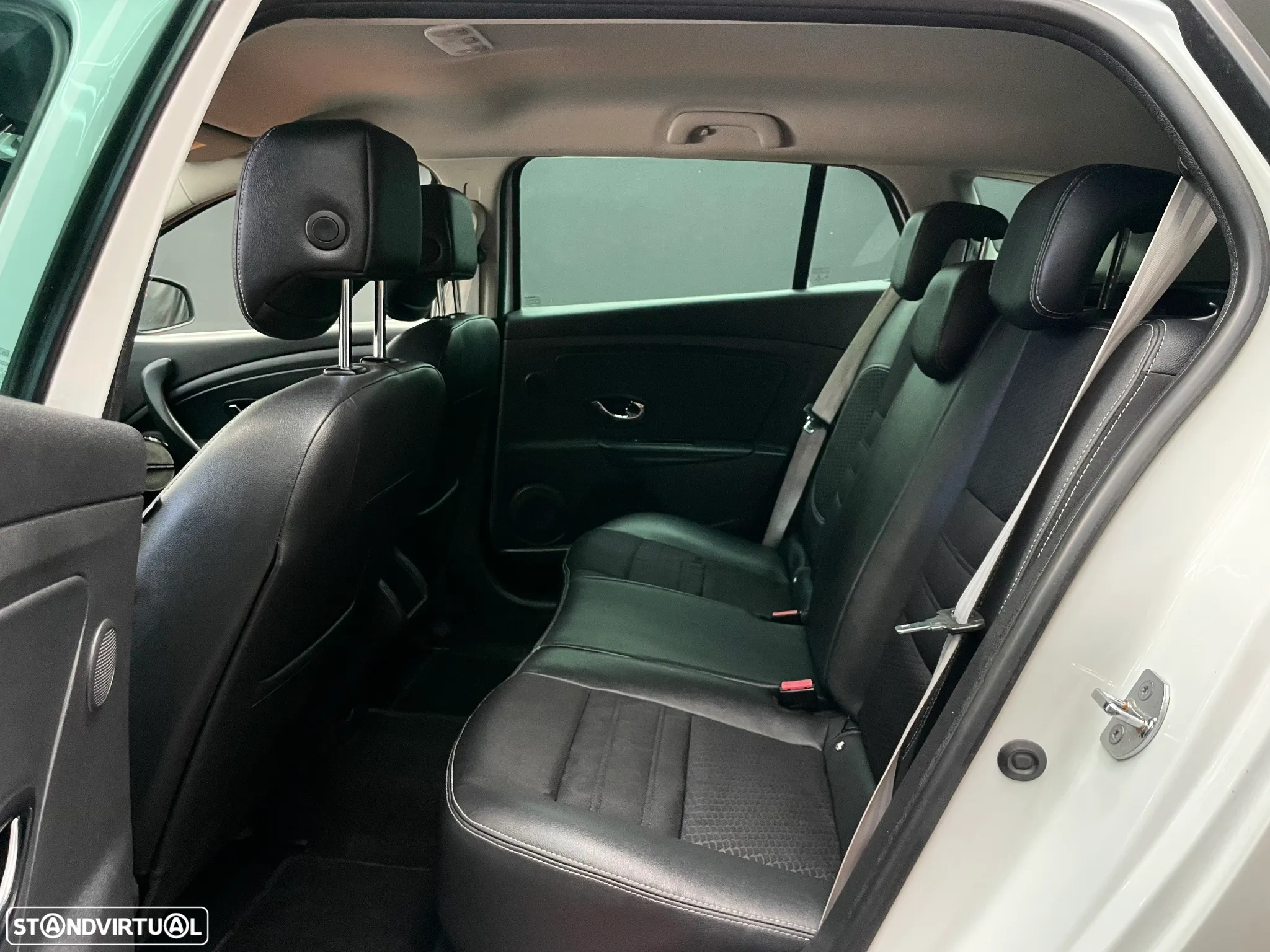 Renault Mégane Sport Tourer 1.6 dCi Bose Edition SS - 7