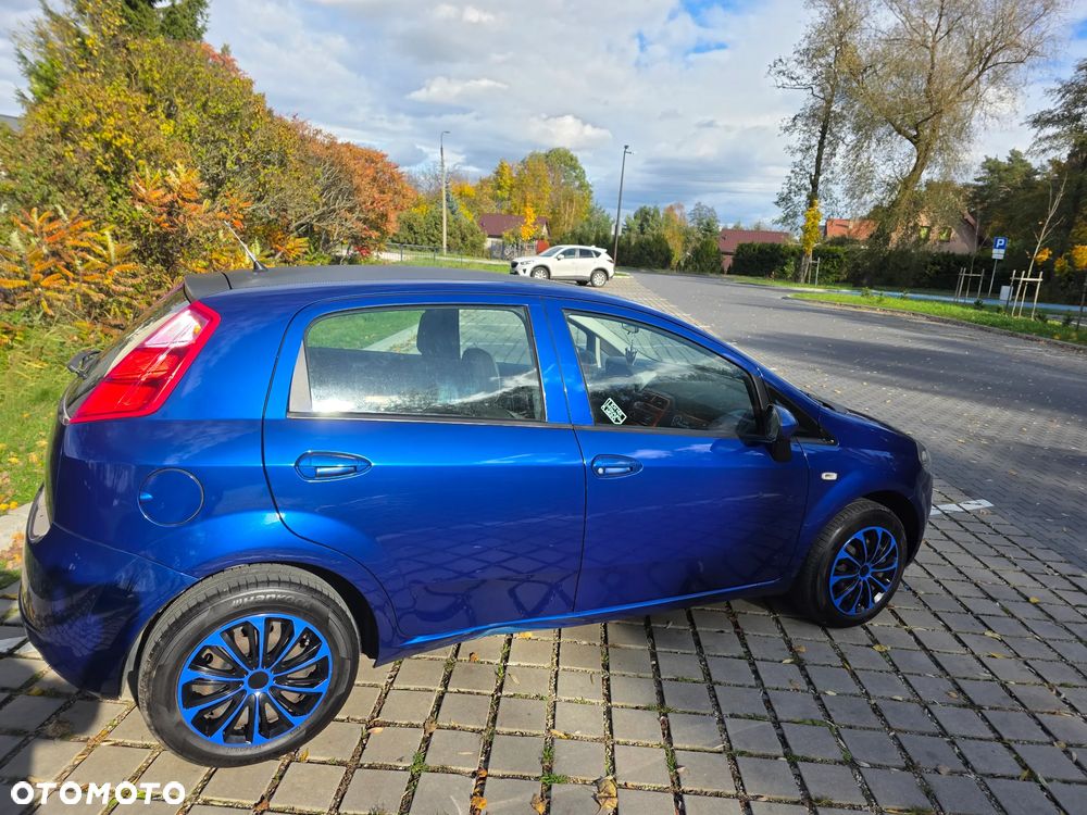 Fiat Punto 1.2 8V - 12