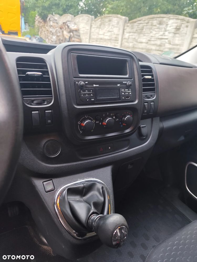 Renault Trafic - 8