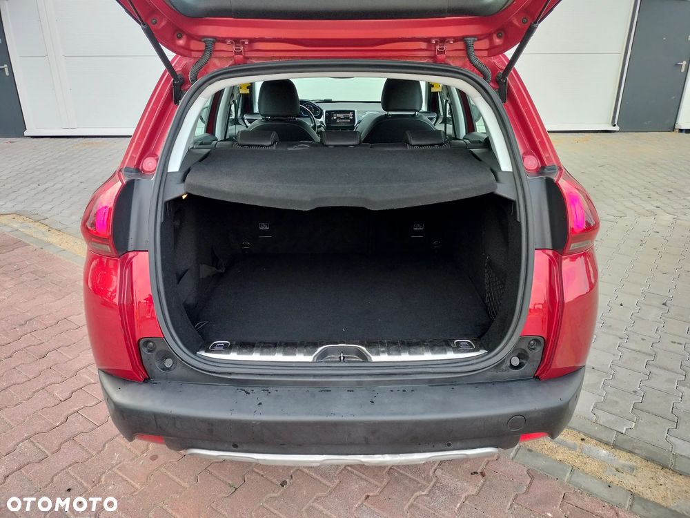 Peugeot 2008 1.6 BlueHDi Style - 15