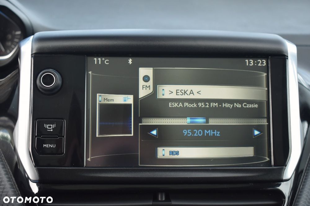 Peugeot 2008 120 VTI Allure - 25