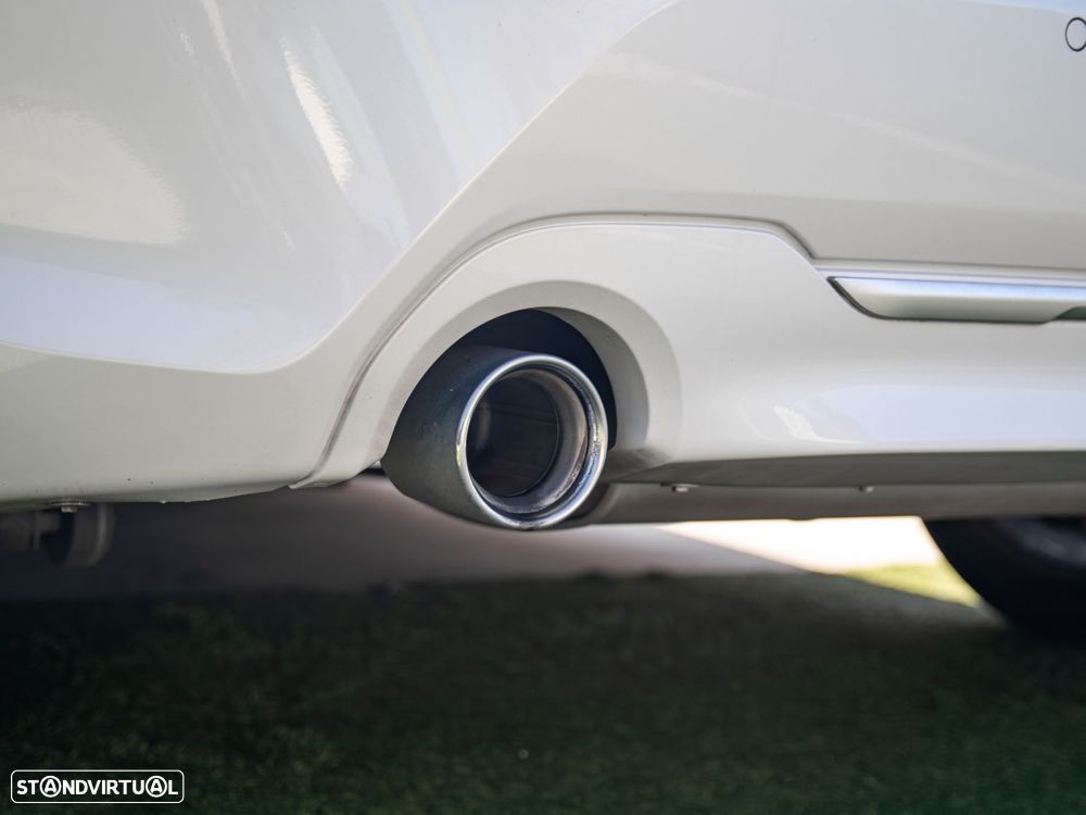 BMW 116 d Pack M Auto - 12