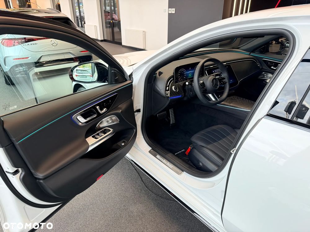 Mercedes-Benz Klasa E - 14