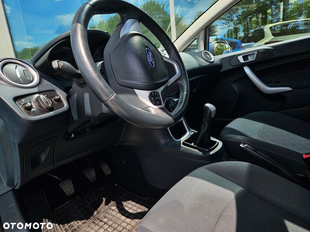 Ford Fiesta 1.25 Gold X EU6 - 11
