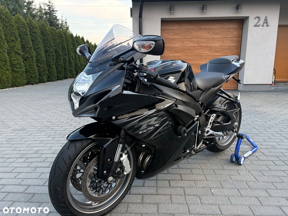 Suzuki GSX-R - 4