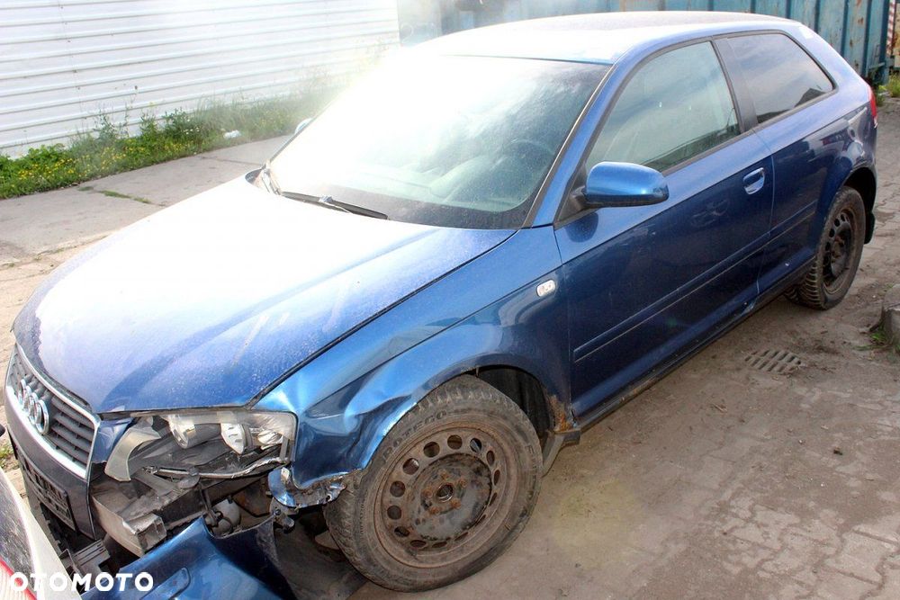 Audi A3 8P 2004 2.0TDI BKD Hatchback 3-drzwi (MASKA, ZDERZAK, LAMPA, BŁOTNIK, DRZWI, SZYBA, FOTEL) - 3