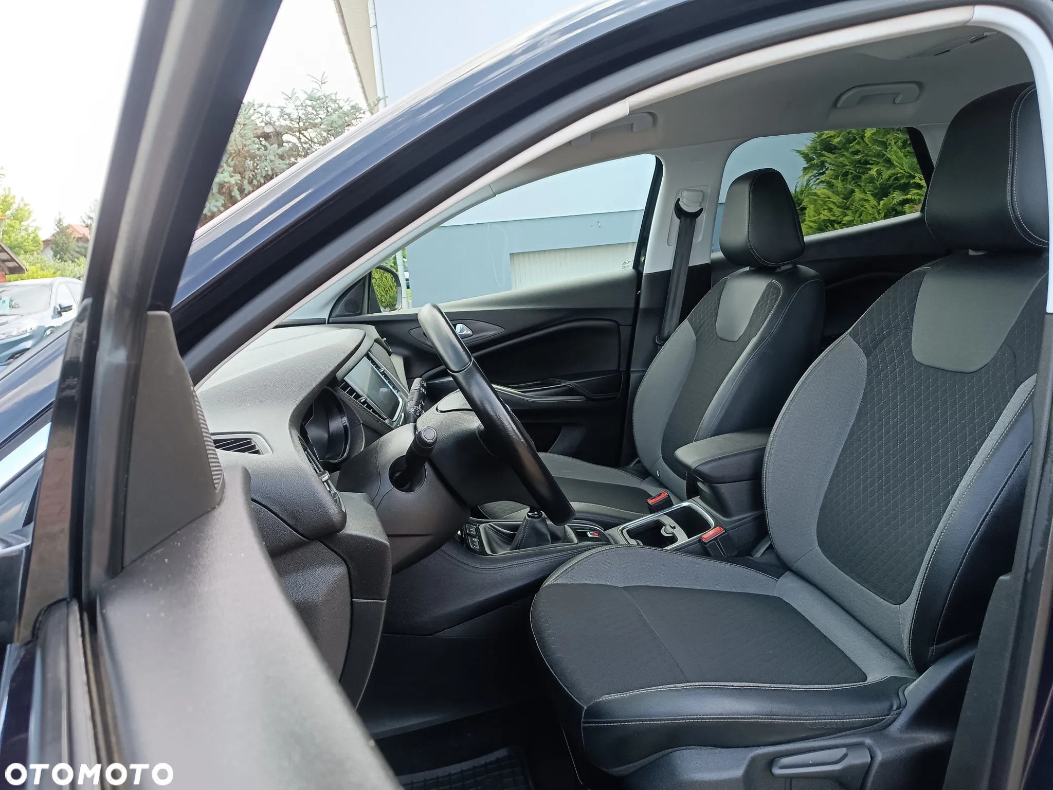 Opel Grandland X 1.6 D Start/Stop INNOVATION - 15