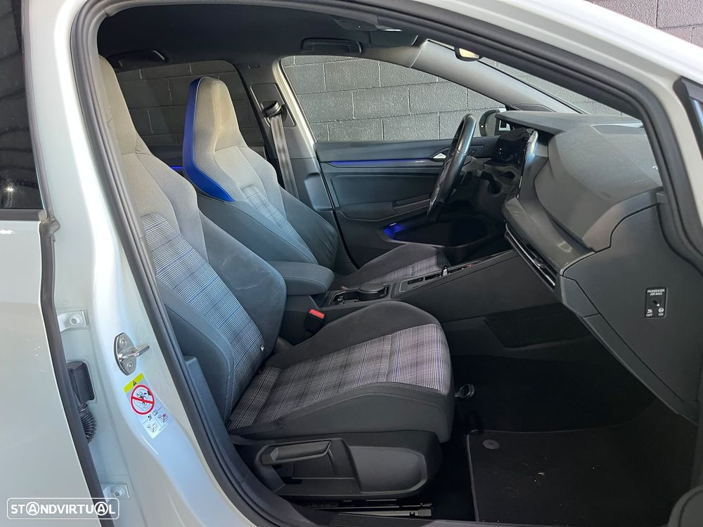 VW Golf 1.4 GTE Plug-in - 11
