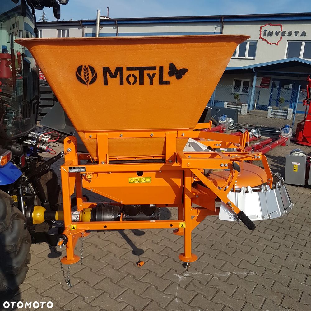 POM Augustów Piaskarka rozsiewacz nawozów MOTYL 400kg, 600kg - 21