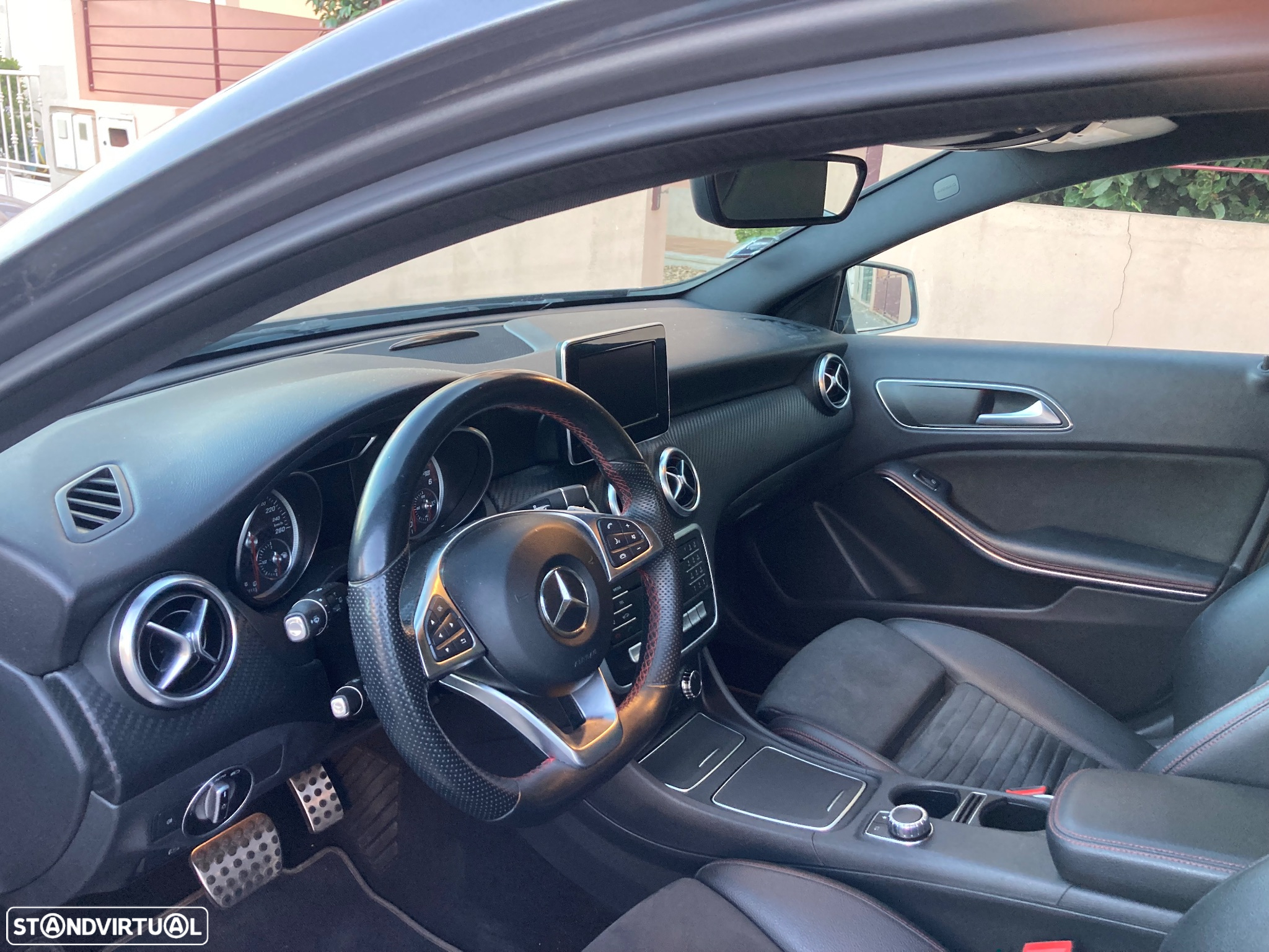 Mercedes-Benz A 180 d AMG Line Aut. - 12