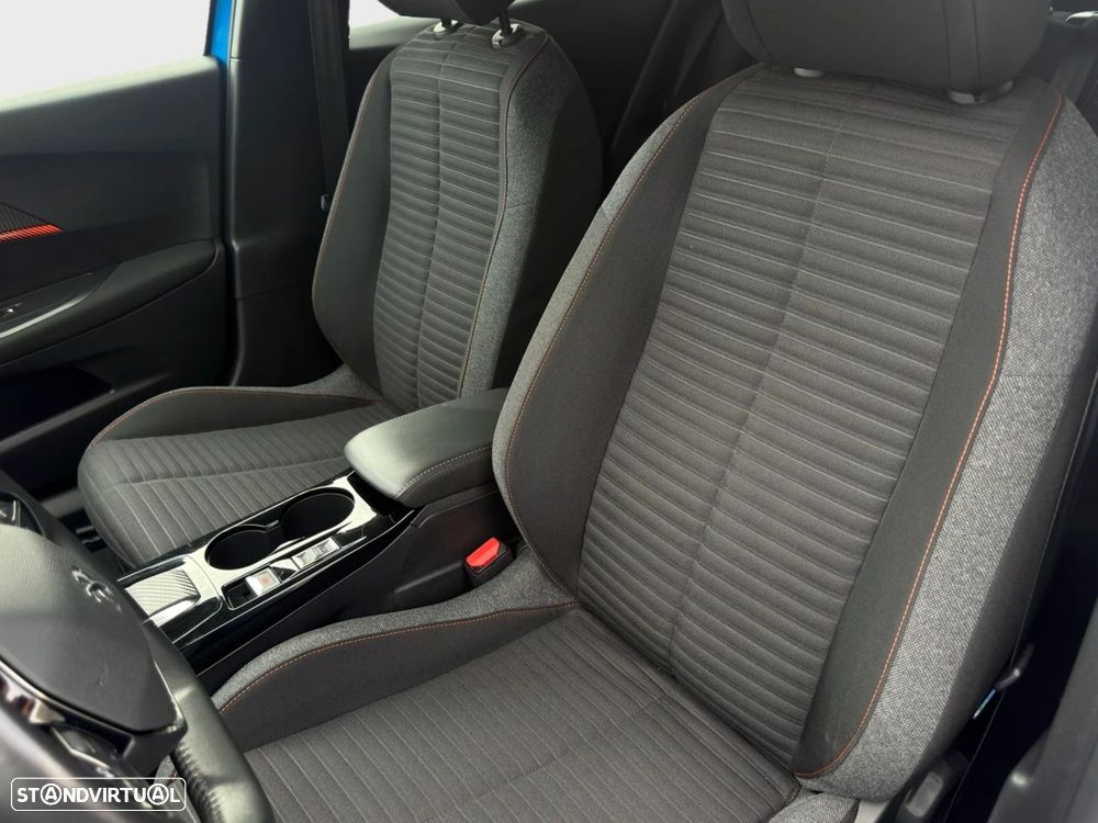 Peugeot e-2008 50 kWh Active Pack - 14