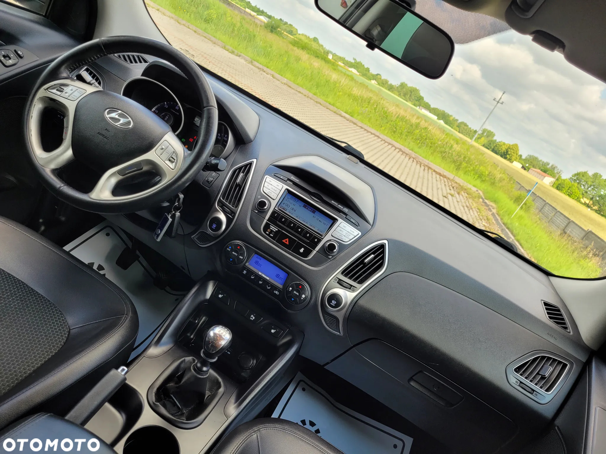 Hyundai ix35 2.0 CRDi Premium 4WD - 24
