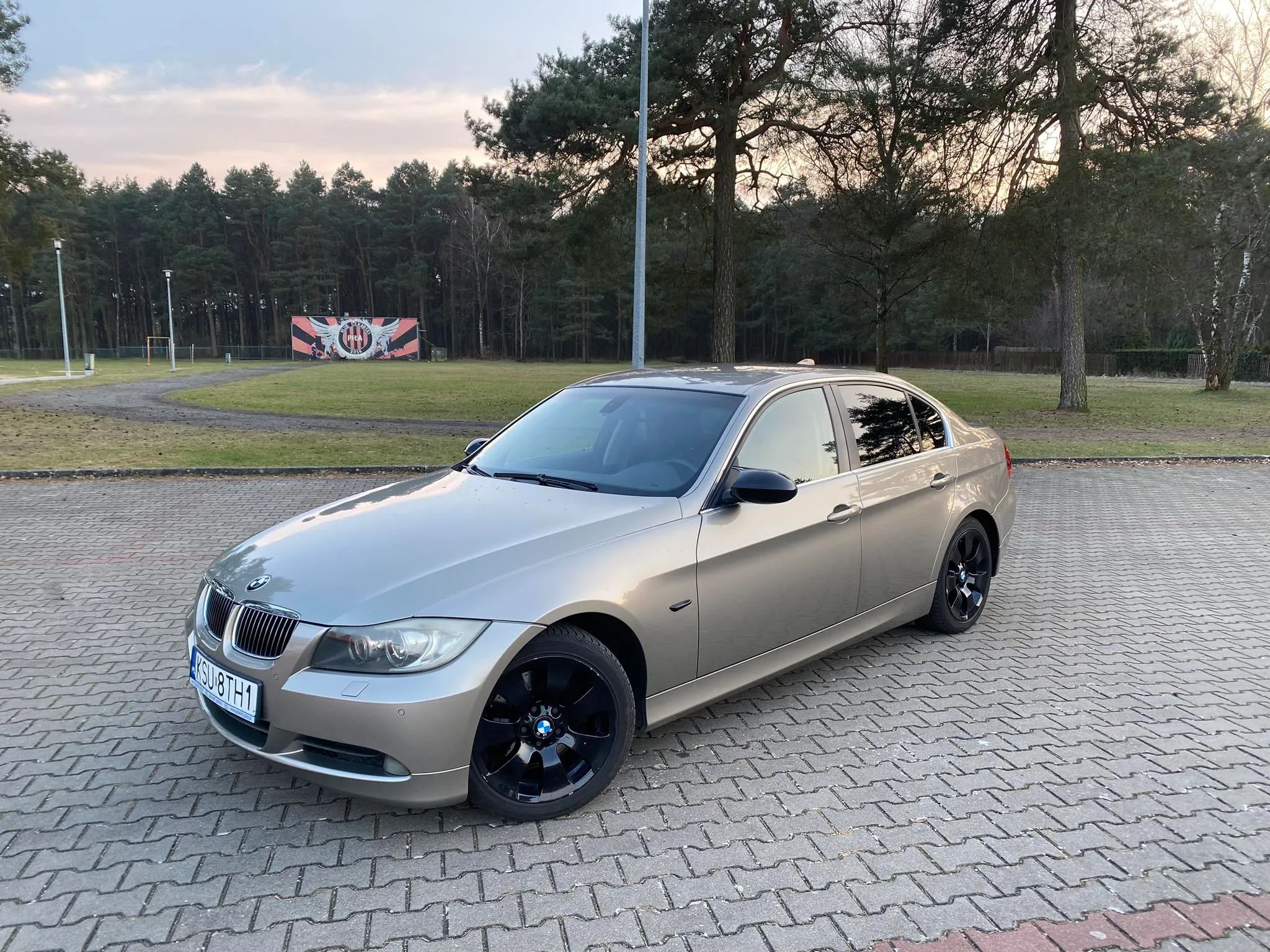 BMW Seria 3 325i - 1